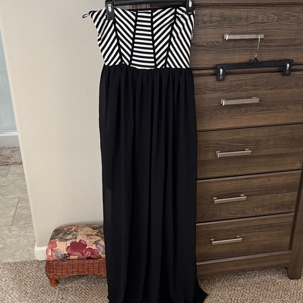 Ya Los Angeles Black and White Maxi Dress